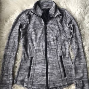 Lululemon size 2 full zip jacket